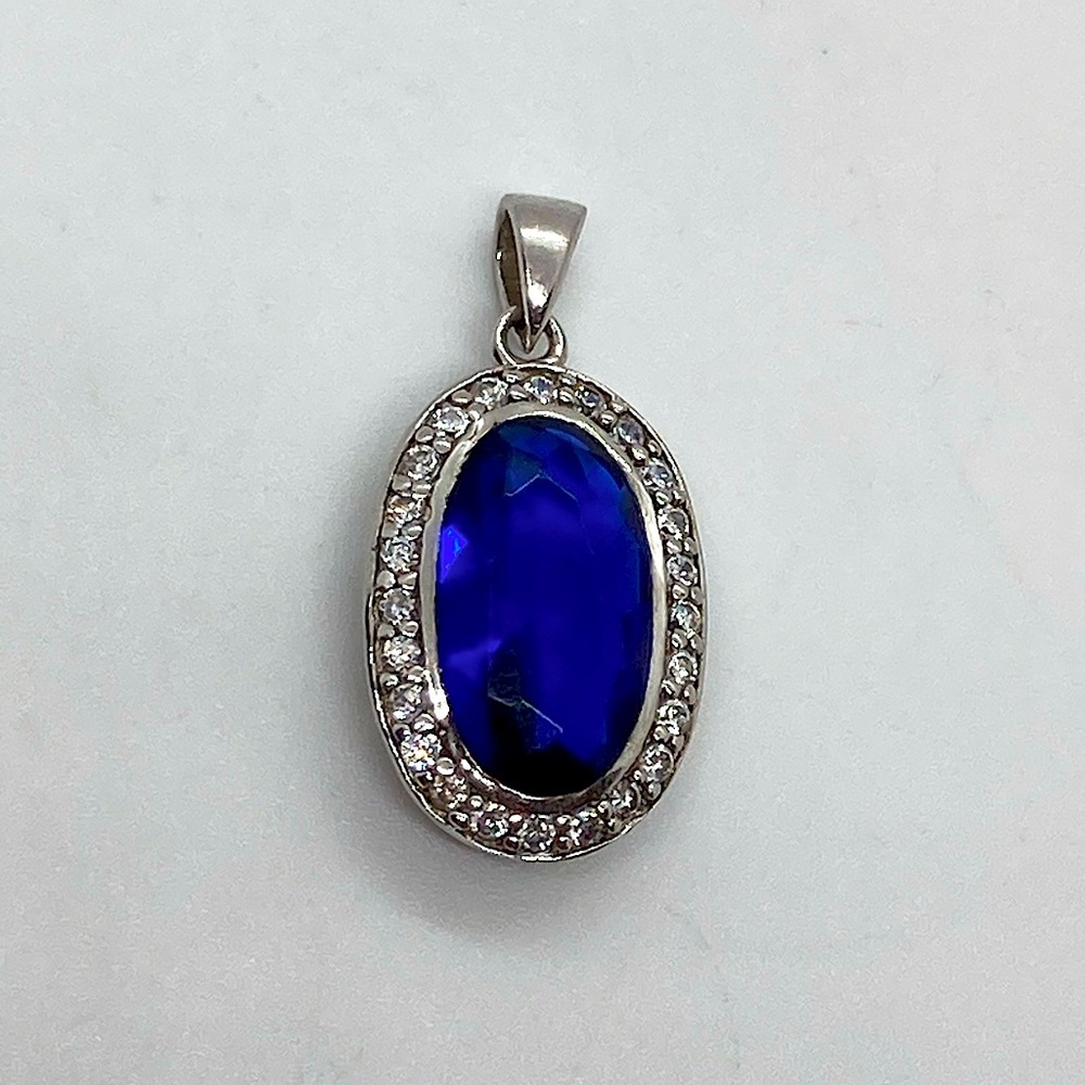 Vtg 925 Sterling Silver Blue CZ Stone w Clear Cz Halo Oval Shaped Pendant | 21mm